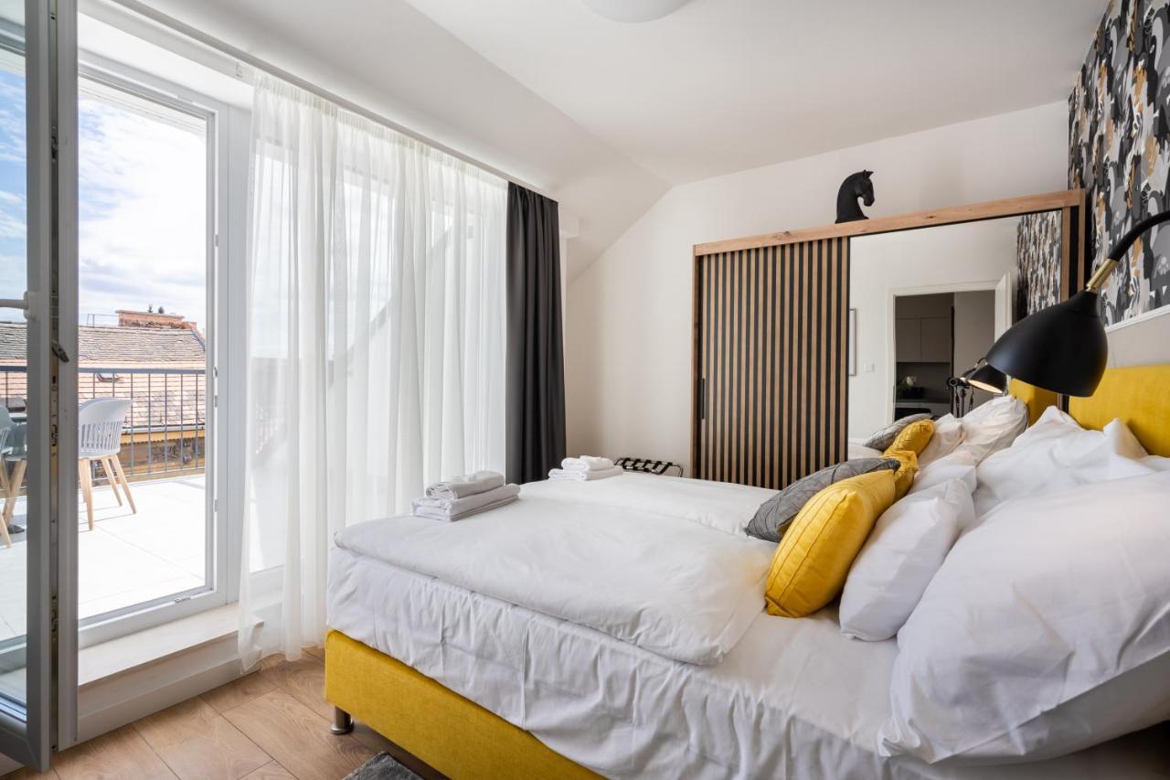 The Rose Garden Budapest Apartments Экстерьер фото