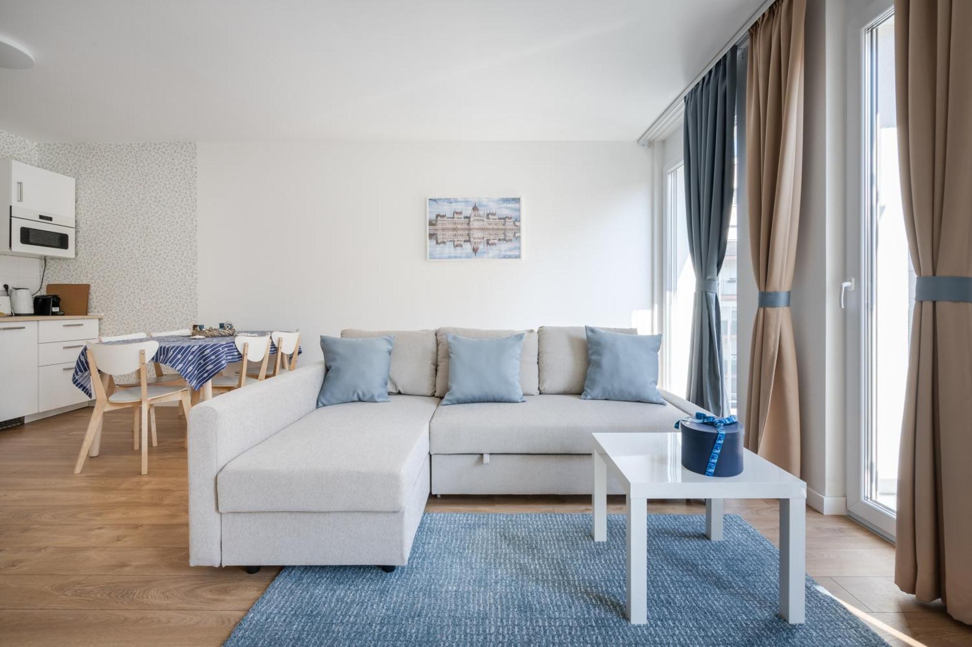 The Rose Garden Budapest Apartments Экстерьер фото